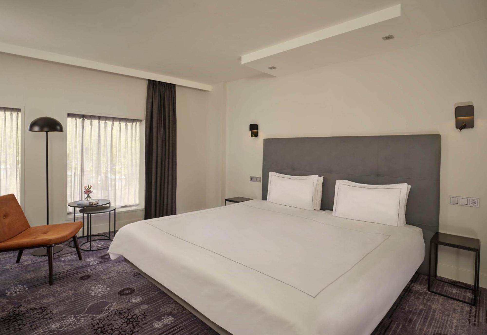 2 Family-Friendly Hotels in Eindhoven City Centre for Smooth Travel