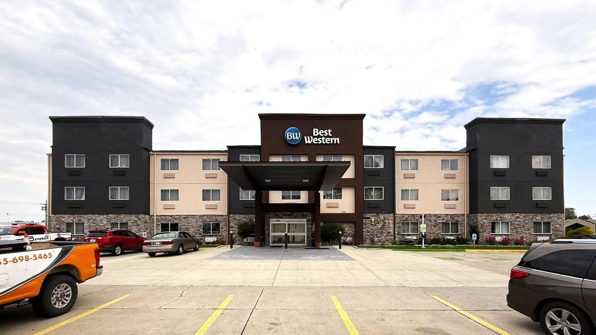 Staying in the Midwest: 15 Hotels Compared Across the Region