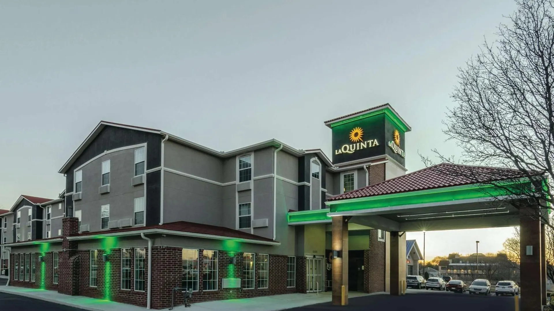 4 Business Hotels Close to KCI Expo Center Kansas City