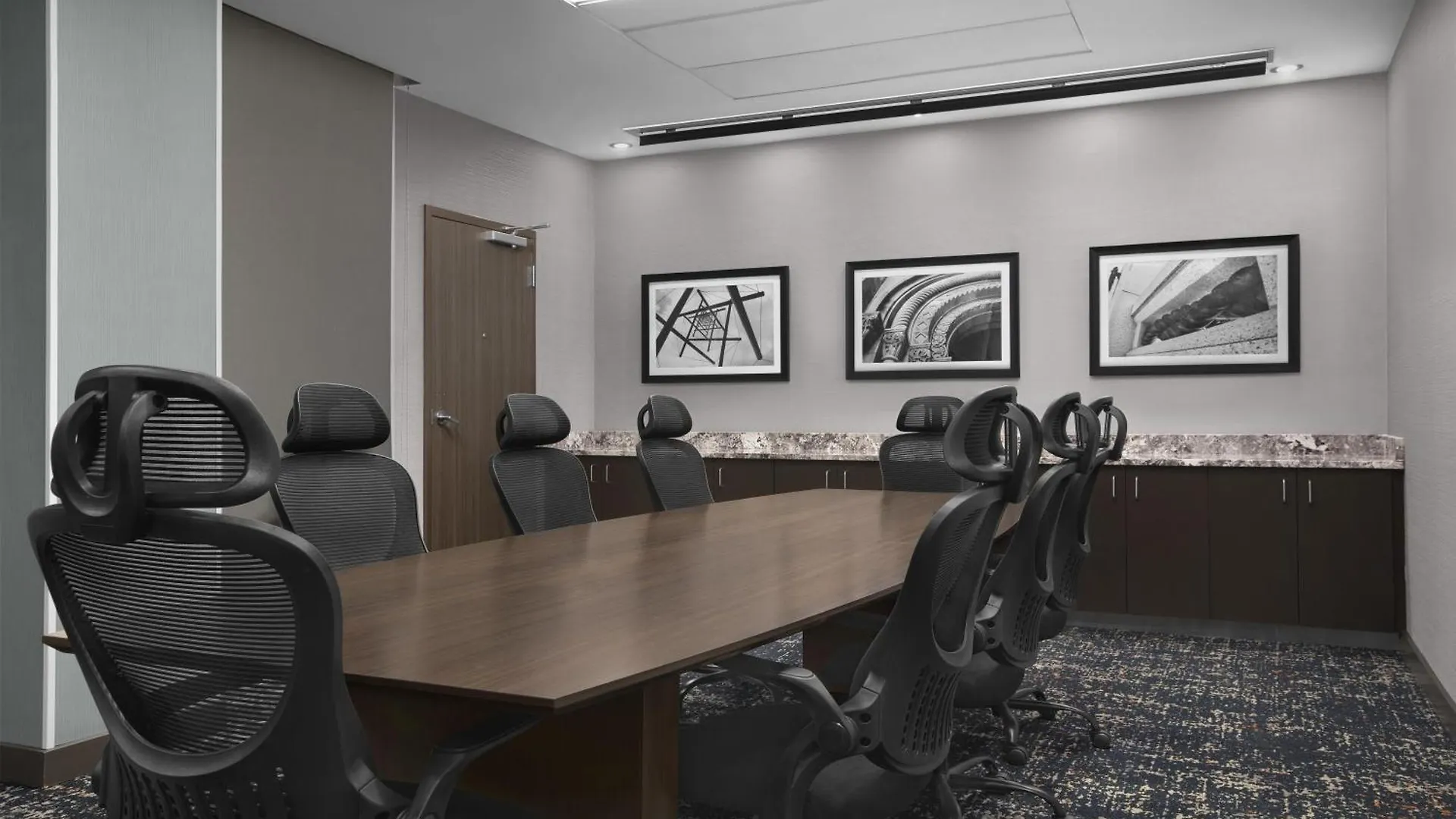 4 Top-Rated Central Hotels in Northeast Washington DC