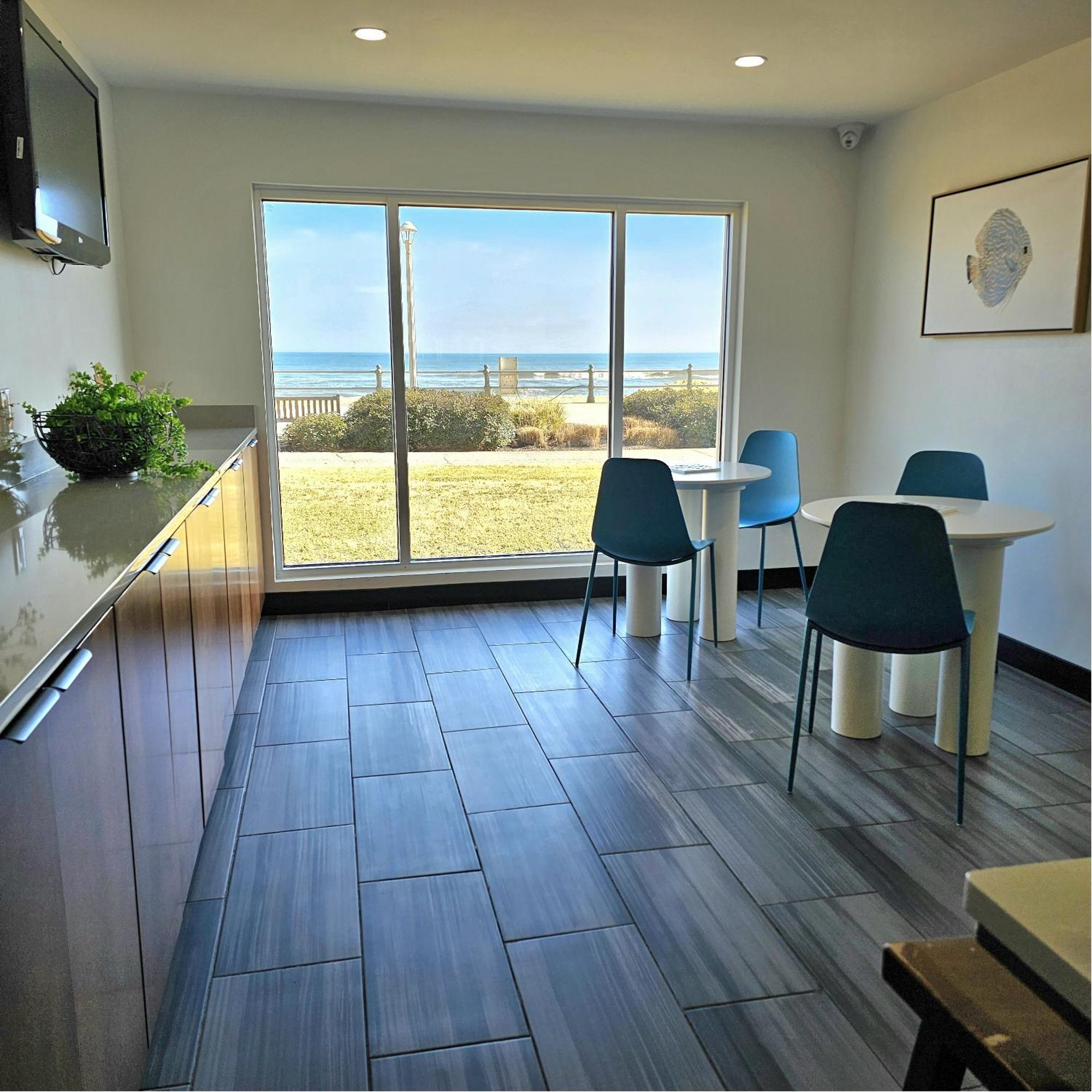 7 Central Hotels on Virginia Beach Boardwalk Worth Booking