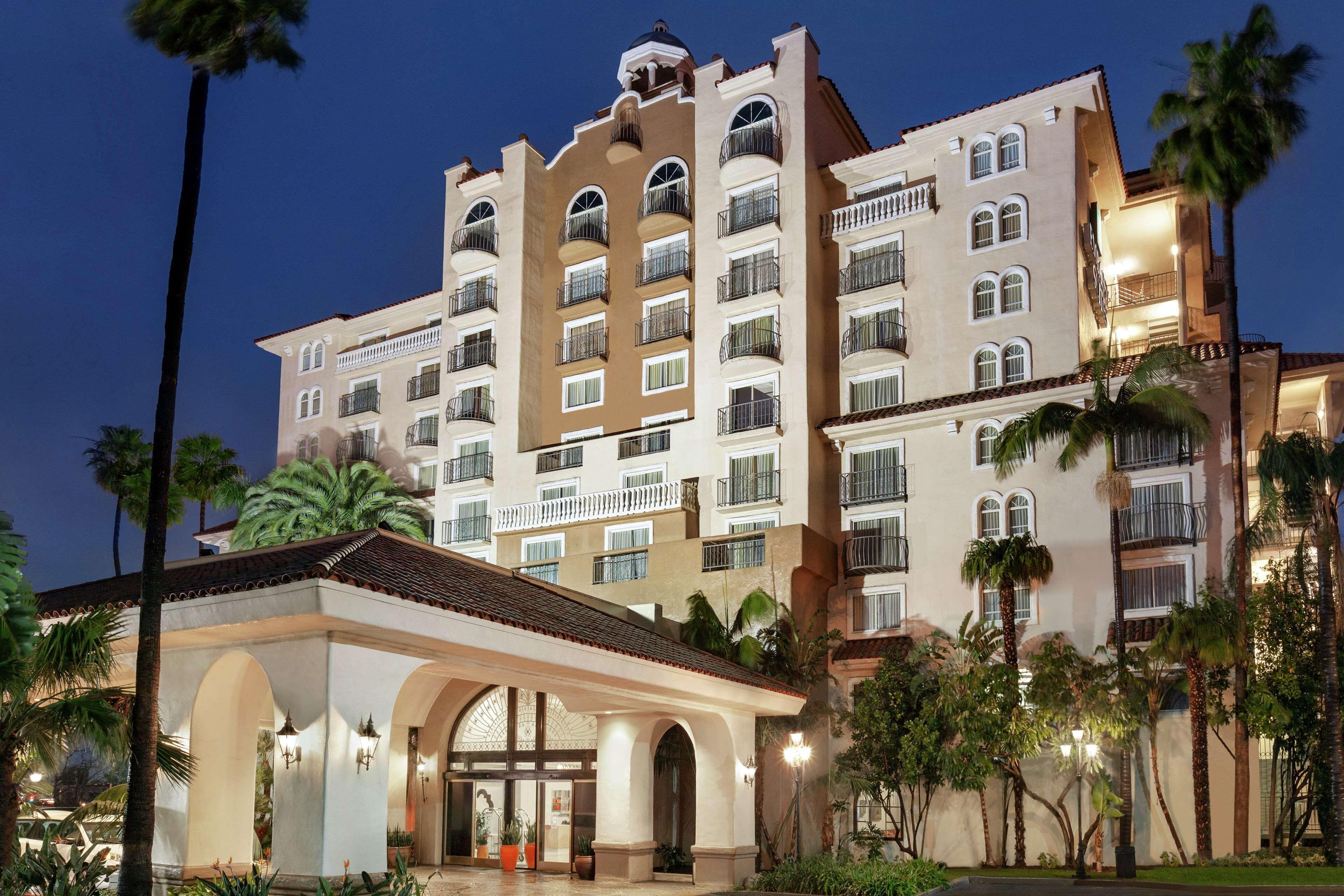 15 Business Hotels Close to Clinic For Women-Santa Ana