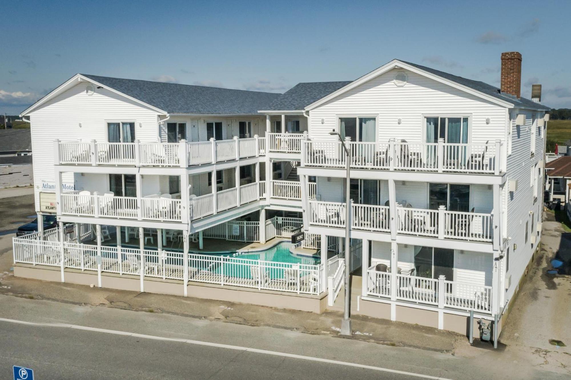 14 Smart Beach Hotels In New England Worth Booking