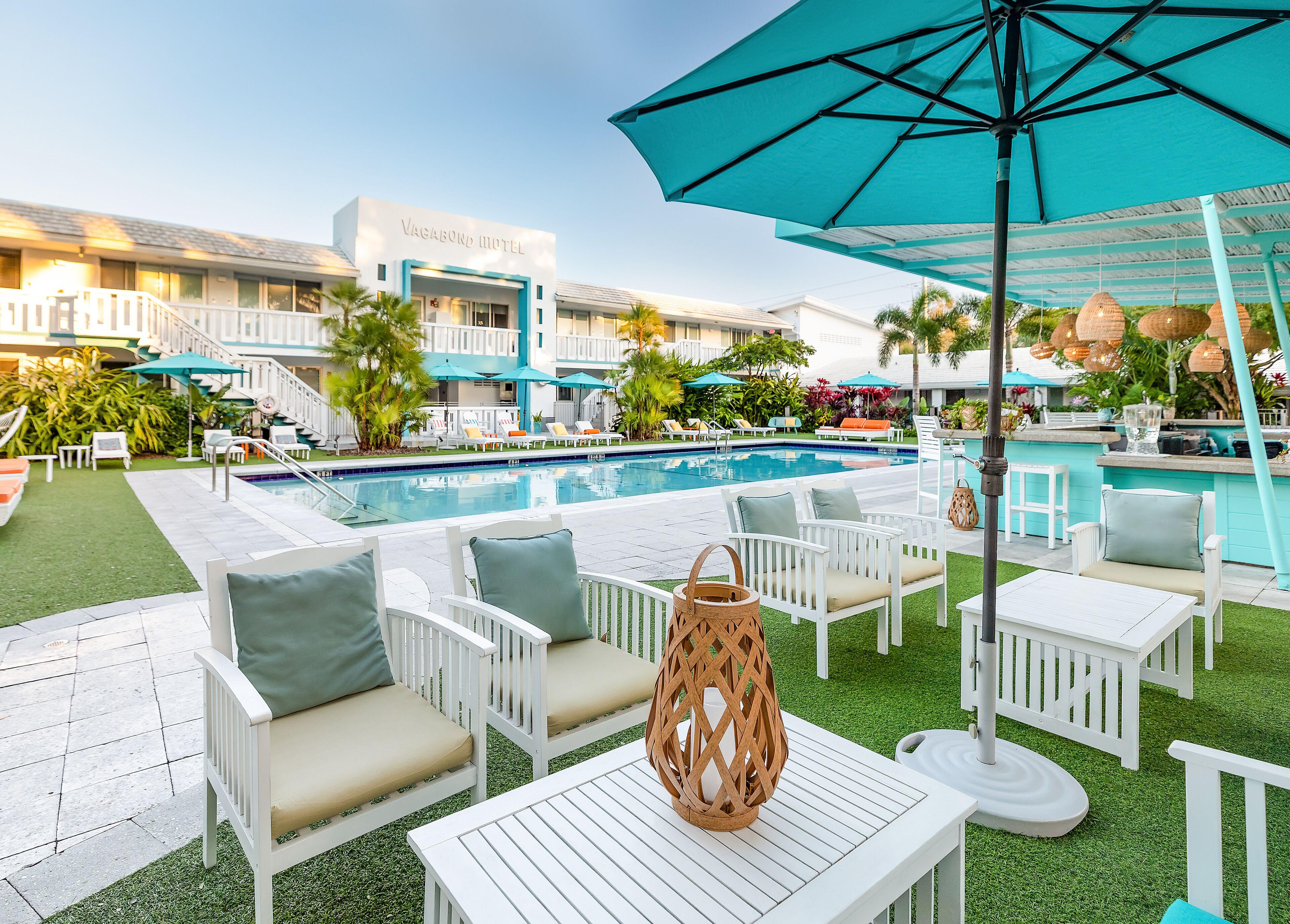 7 Exceptional Design Hotels Close to Kaseya Center